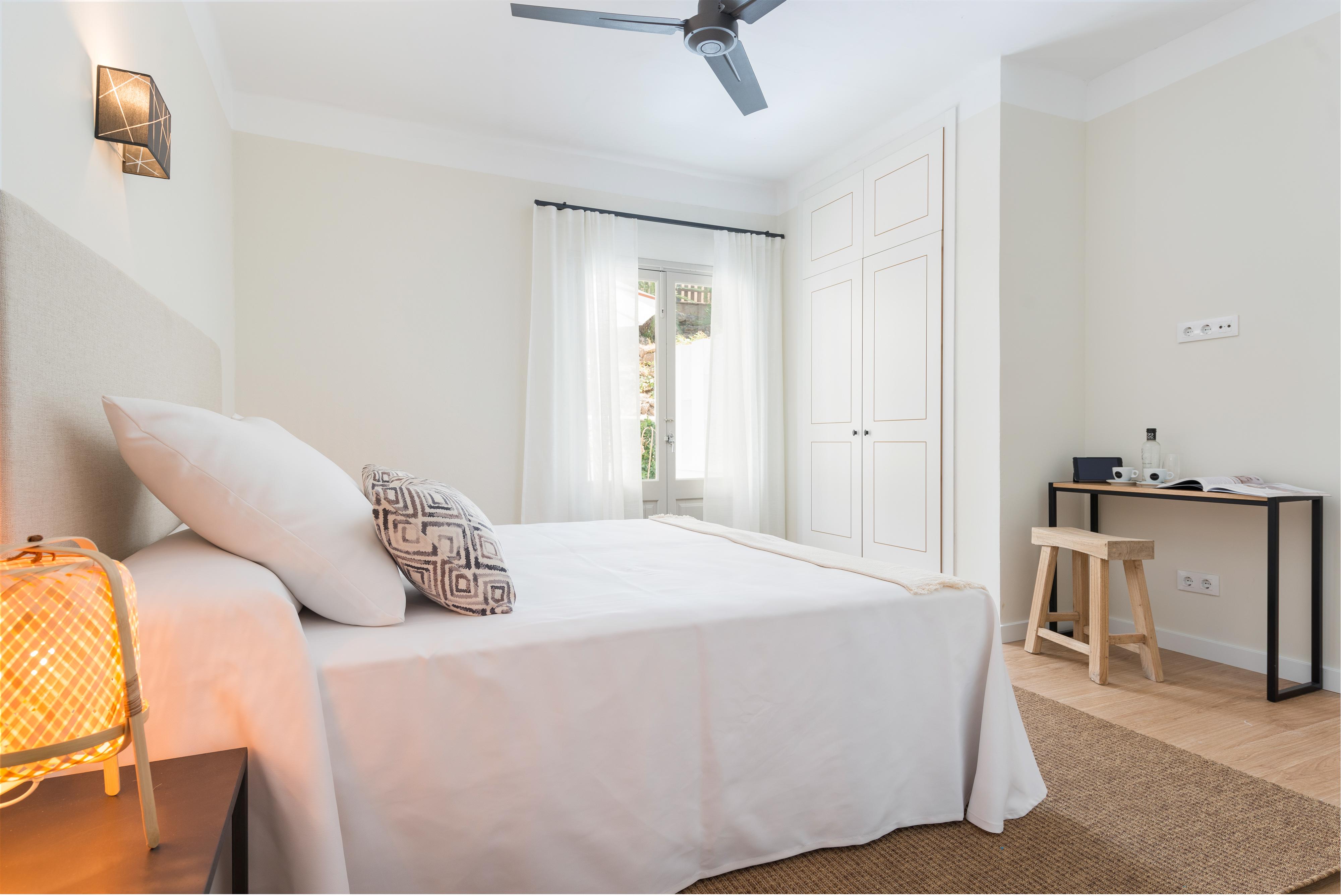 Boutique Hotel Oriola กาลาซานบีเซนเต ภายนอก รูปภาพ