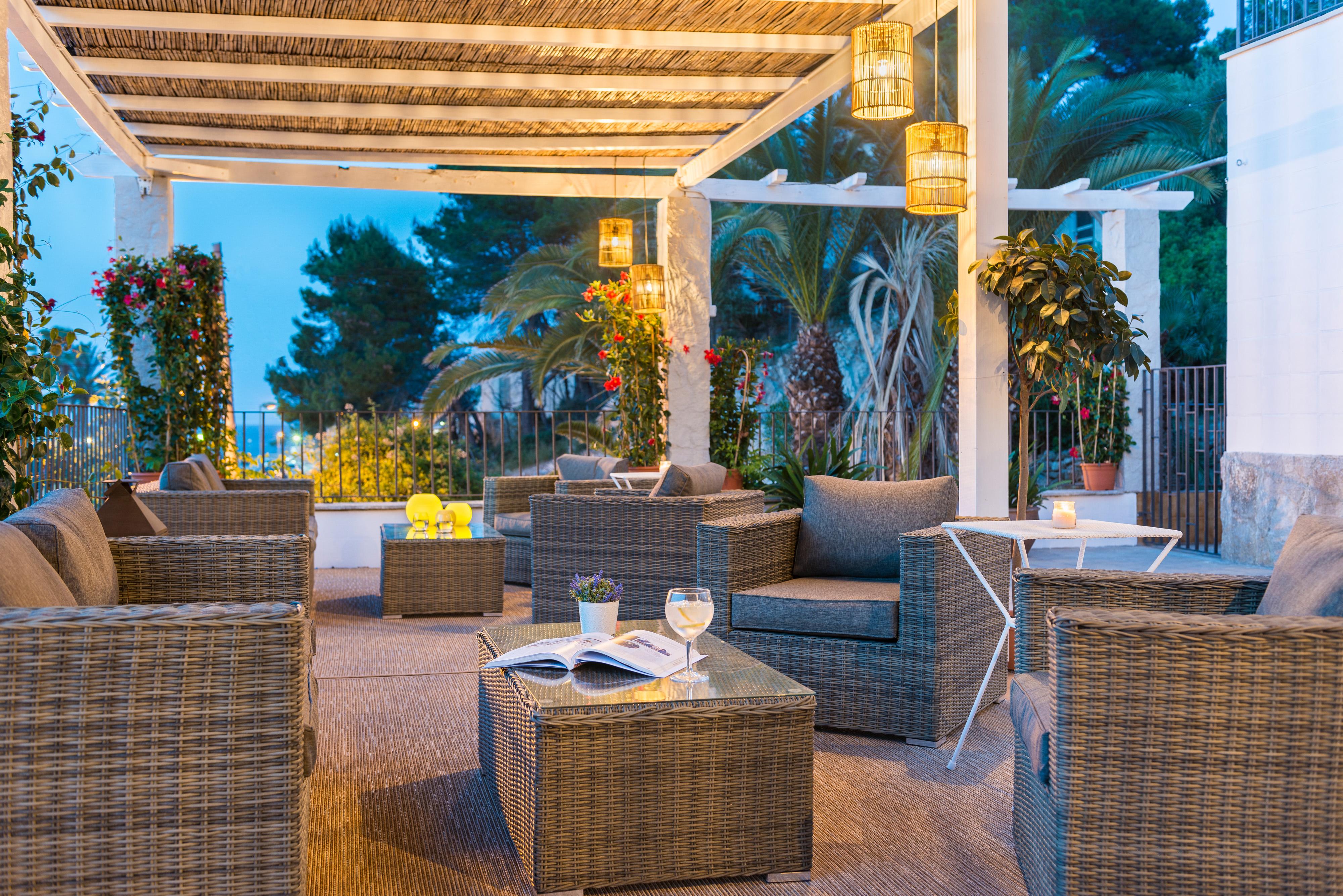 Boutique Hotel Oriola กาลาซานบีเซนเต ภายนอก รูปภาพ