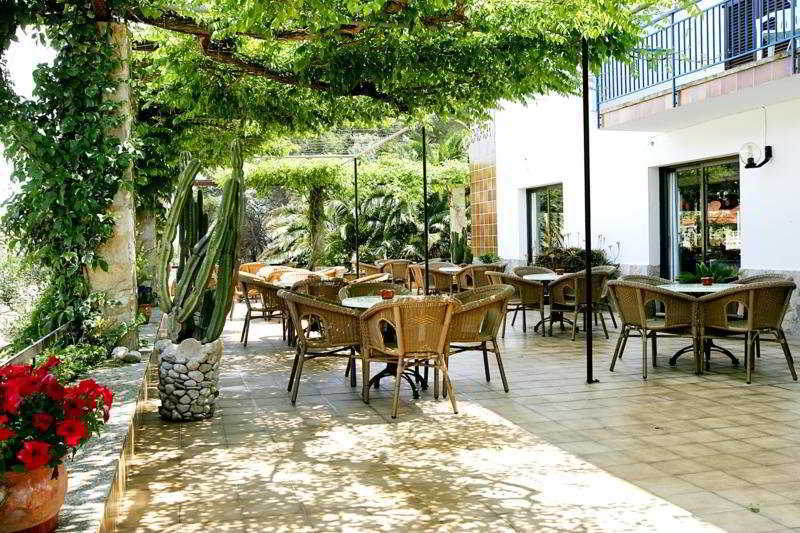 Boutique Hotel Oriola กาลาซานบีเซนเต ภายนอก รูปภาพ