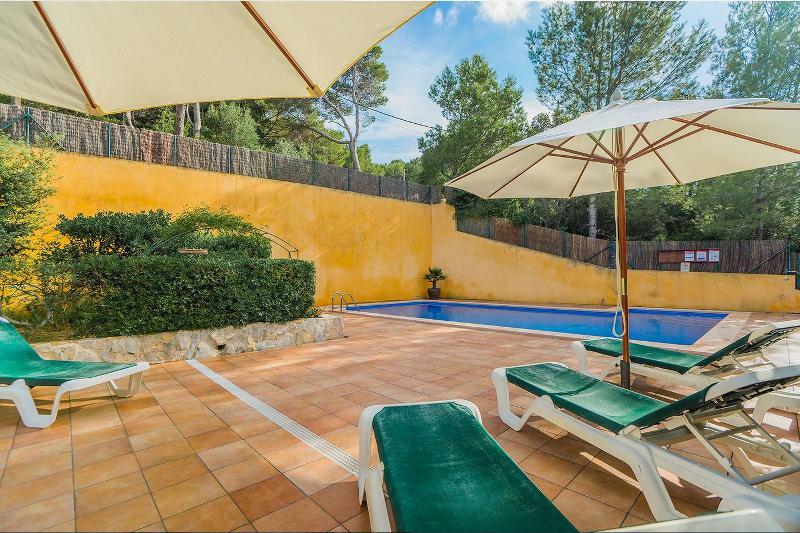 Boutique Hotel Oriola กาลาซานบีเซนเต ภายนอก รูปภาพ
